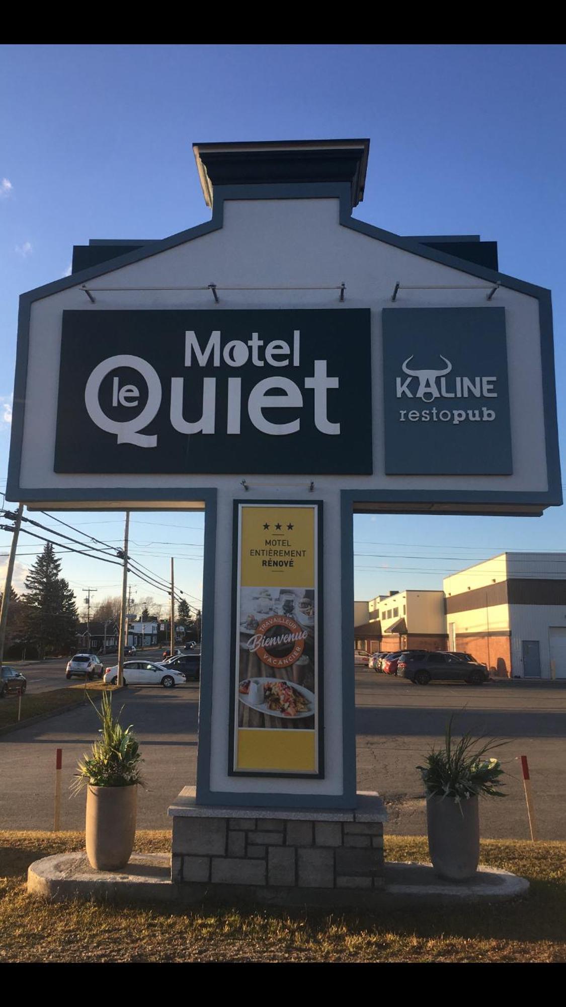 Hotel Motel Le Quiet Lac-Mégantic Esterno foto