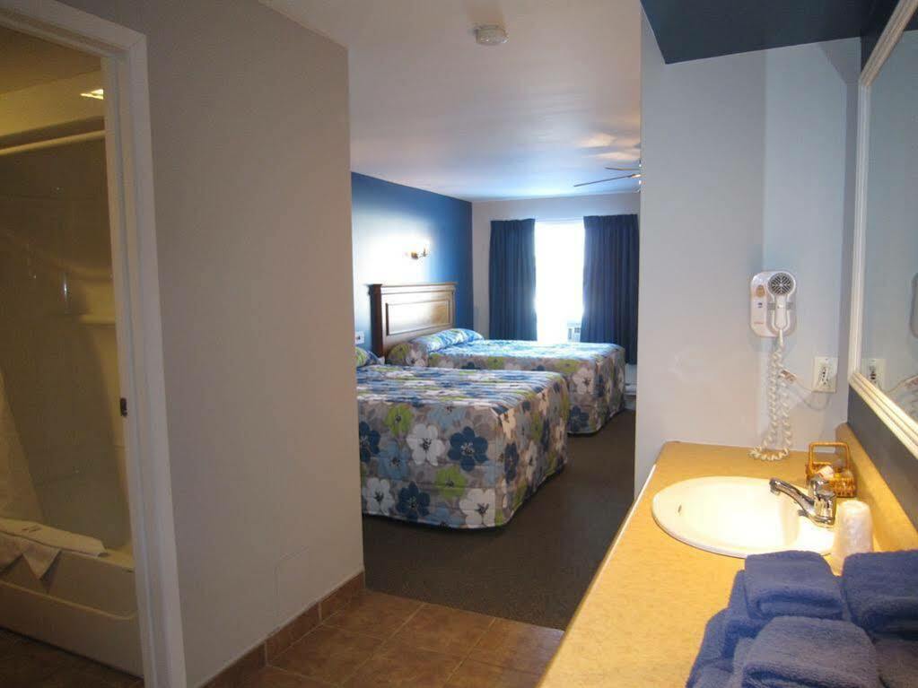 Hotel Motel Le Quiet Lac-Mégantic Esterno foto